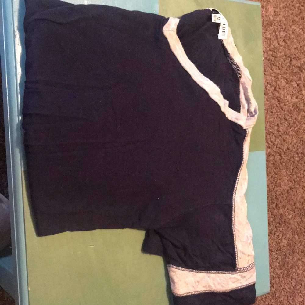 Navy blue and grey shirt from the Buckle